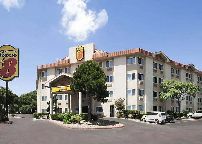 Super 8 By Wyndham Austin North/University Area